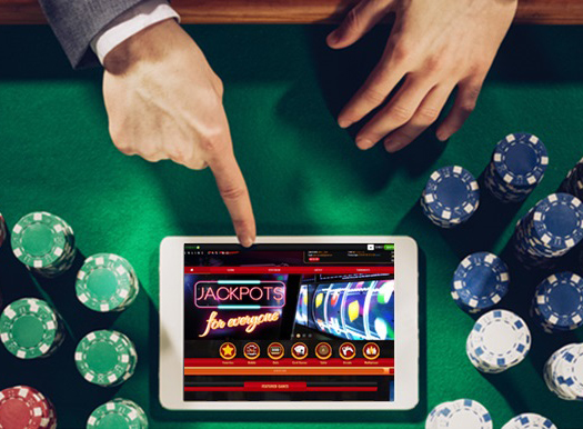 Experience the Thrill of Online Gaming at Dealbet Casino -258732702